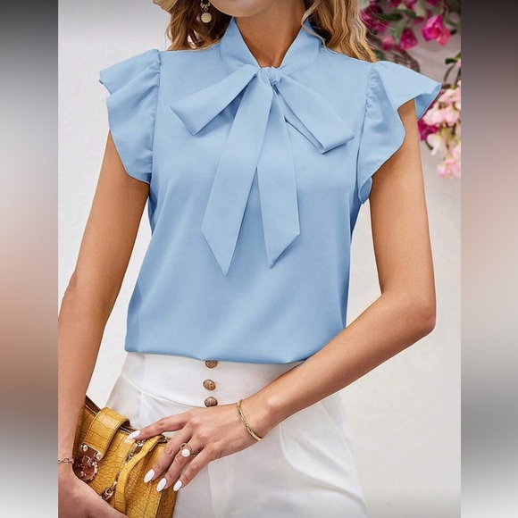Elegant Blue Women's Top with Bow Detail - Picture 1 of 15